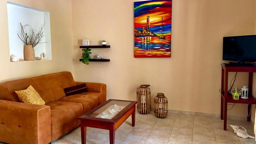 Beachfront Apartment With Swimming Pool. One Bedroom Celestun Zewnętrze zdjęcie