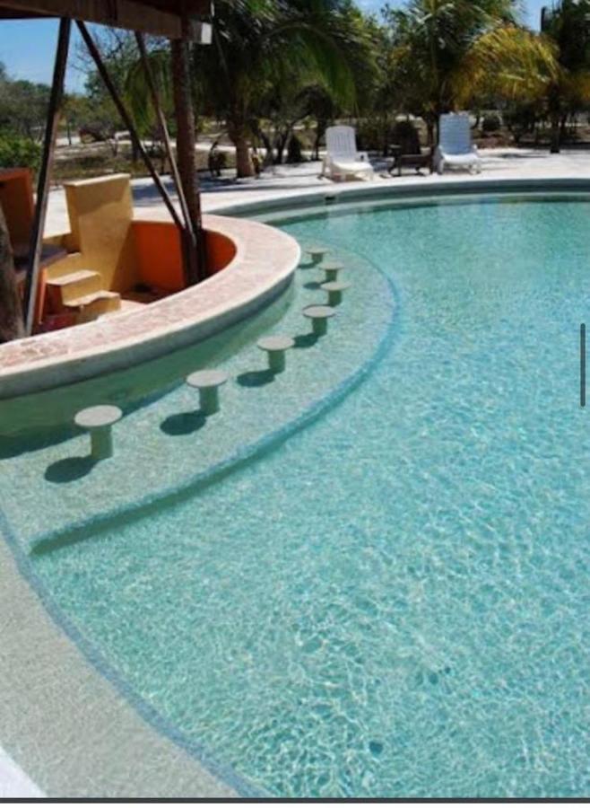 Beachfront Apartment With Swimming Pool. One Bedroom Celestun Zewnętrze zdjęcie